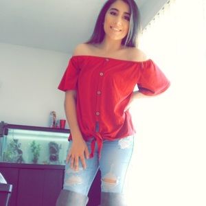 Meet your Posher, Ellie